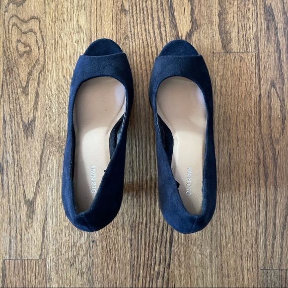 Old Navy Peep Toe Black High Heel - Picture 11 of 16
